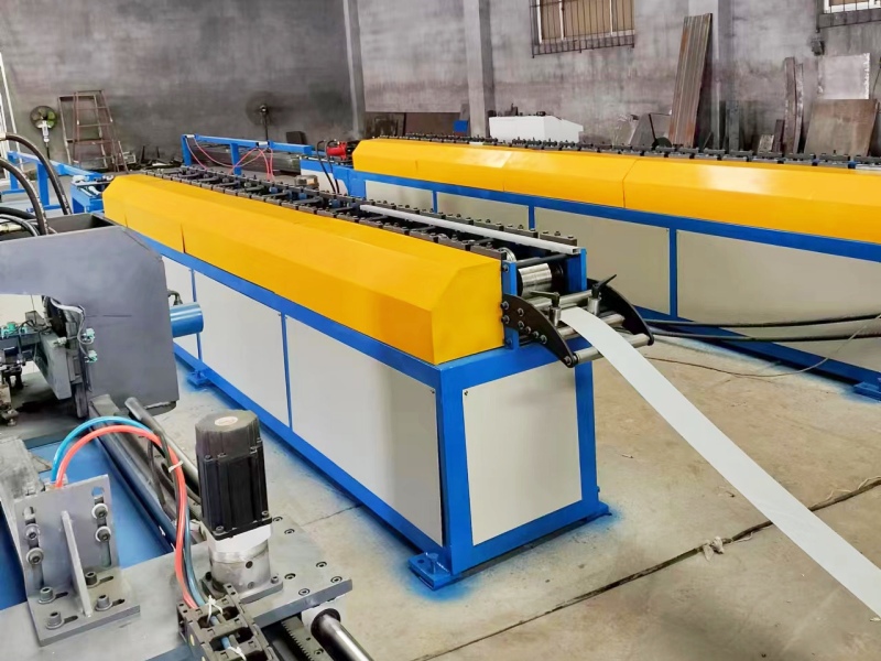 GGD側(cè)片型材設(shè)備