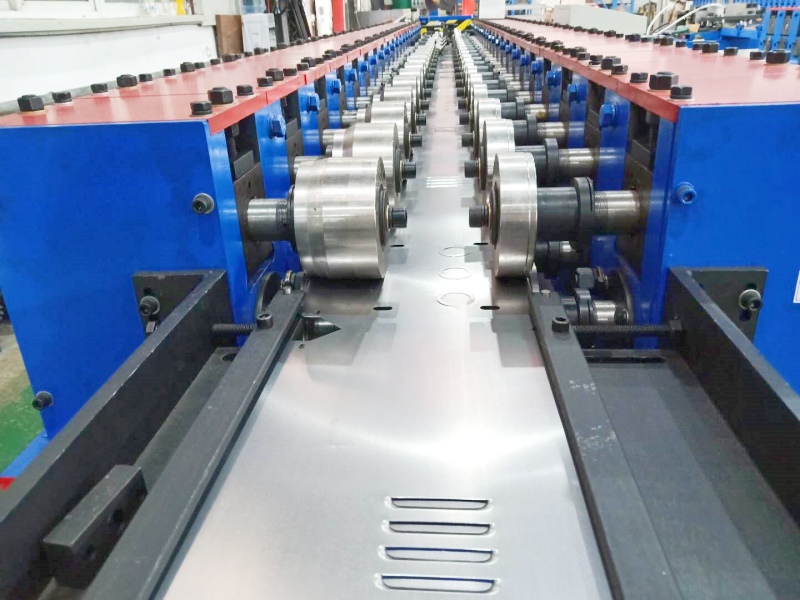 全自動(dòng)配電箱成套設(shè)備