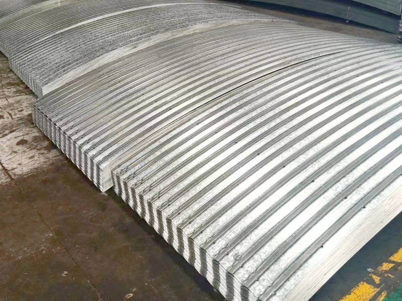 鋼板糧倉(cāng)自動(dòng)成型設(shè)備