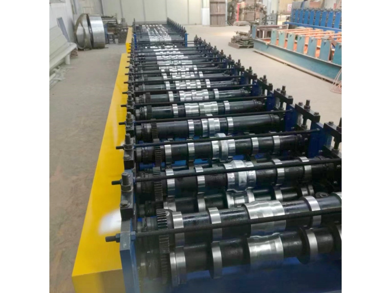 汽車車廂板成型機(jī)